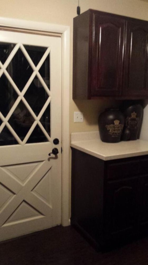 Yellowstone House of the Three Bears 2 Blocks to Downtown image 24