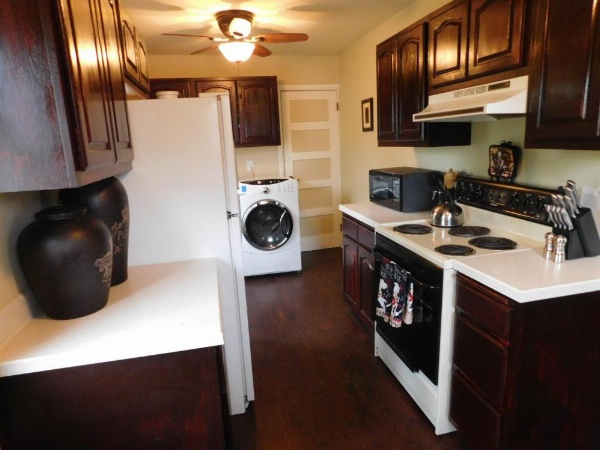 Yellowstone House of the Three Bears 2 Blocks to Downtown image 27